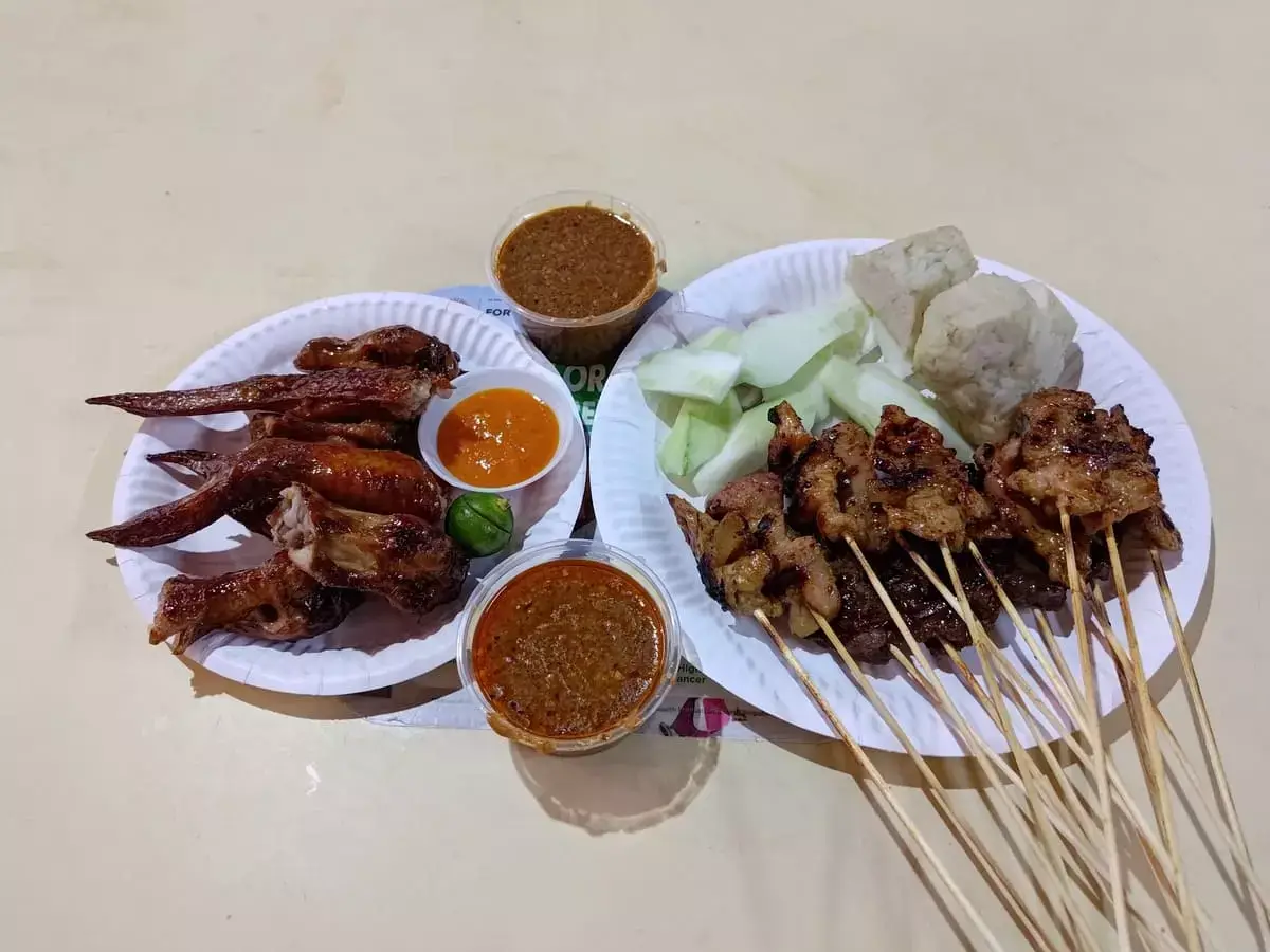 75 BBQ Chicken Wing: BBQ Chicken Wings & Satay