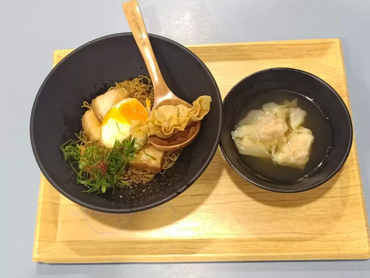 A Noodle Story: Singapore Style Ramen & Soup