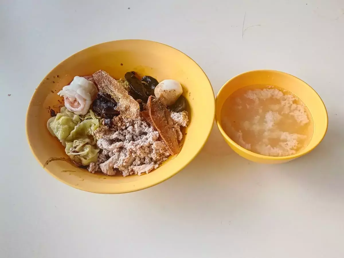 Authentic Teochew Tradition Mushroom Minced Meat Noodle: Mushroom Minced Meat Mee Kia & Soup