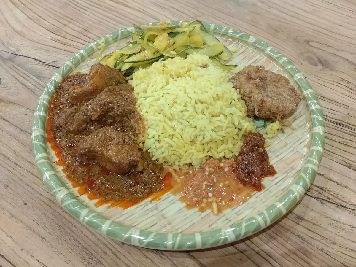 Bagus Kitchen Nasi Padang: Beef Kuning