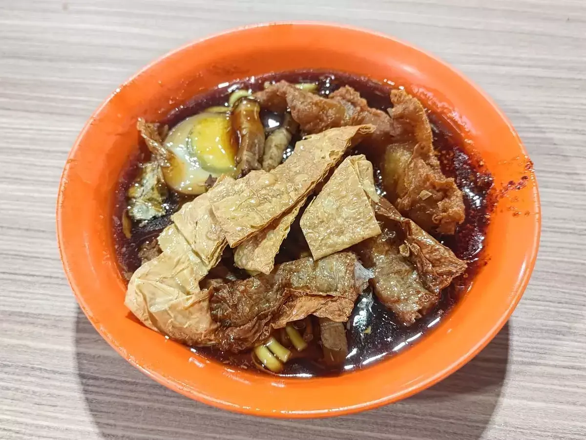 Chin Hung Braised Noodles: Lor Mee