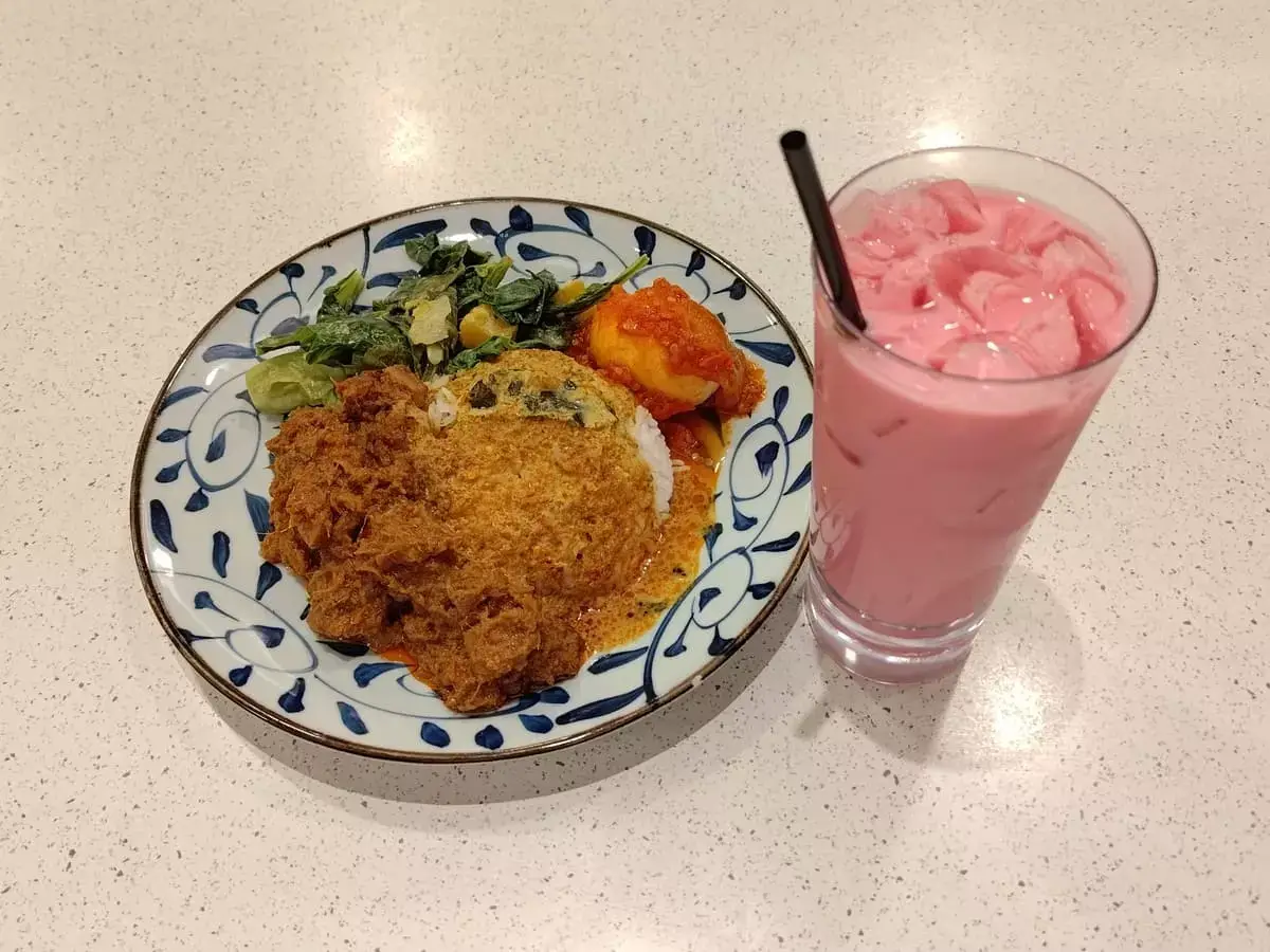Chopstix & Rice: Beef Rendang Nasiz Padang & Bandung