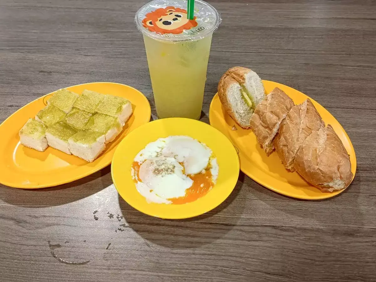 Creative Coffee & Toast: Kaya Thick Toast, Half Boiled Eggs, Kaya Butter French Loaf & Ice Honey Lemon