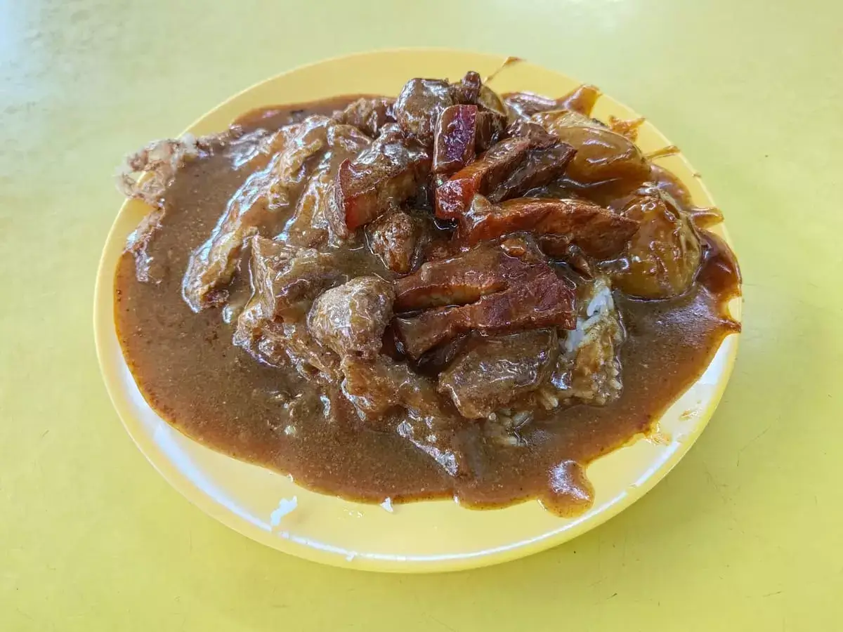 Eleven Fingers (Eu Kee) Scissors Curry Rice: Pork Chop, Braised Pork, Fried Egg, Curry Potato with Rice & Curry Sauce