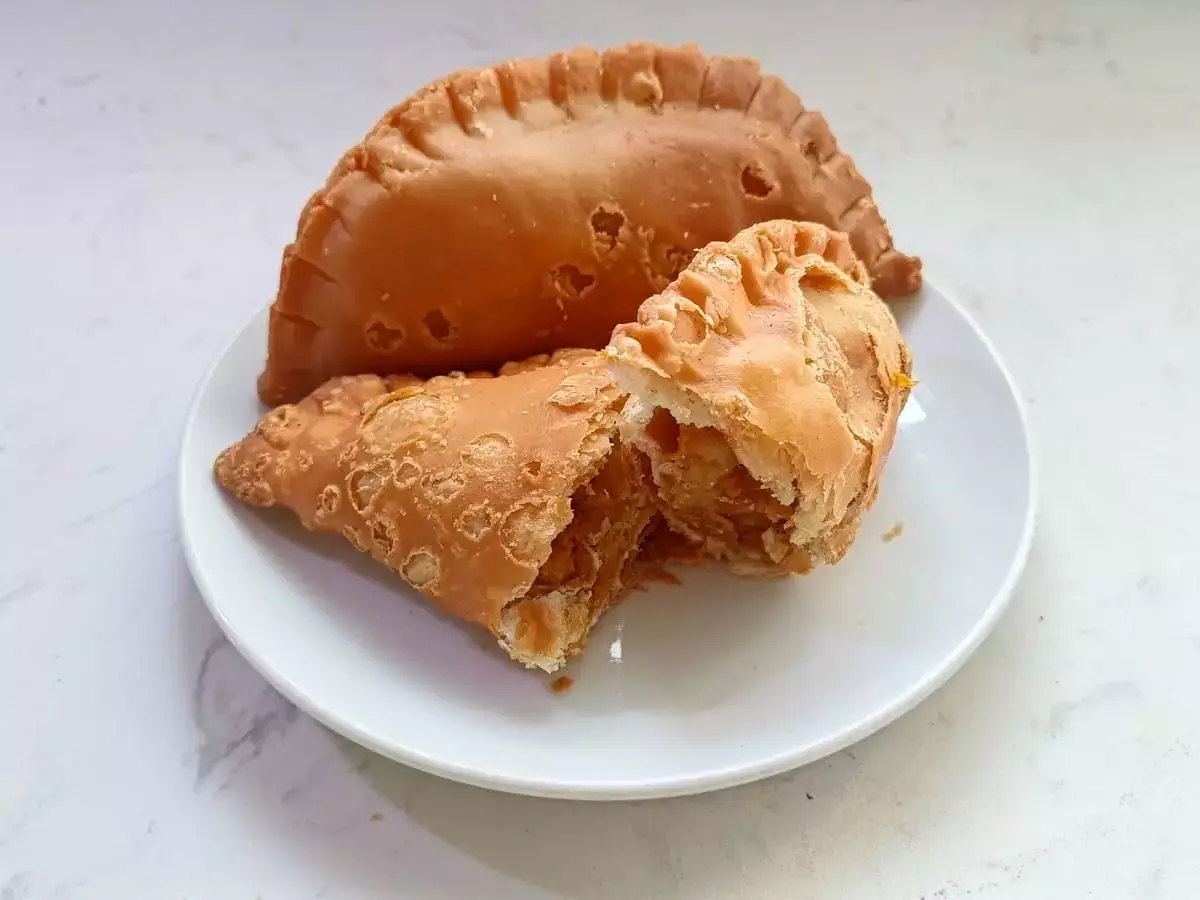 Family Curry Puff: Potato Curry Puff & Filling