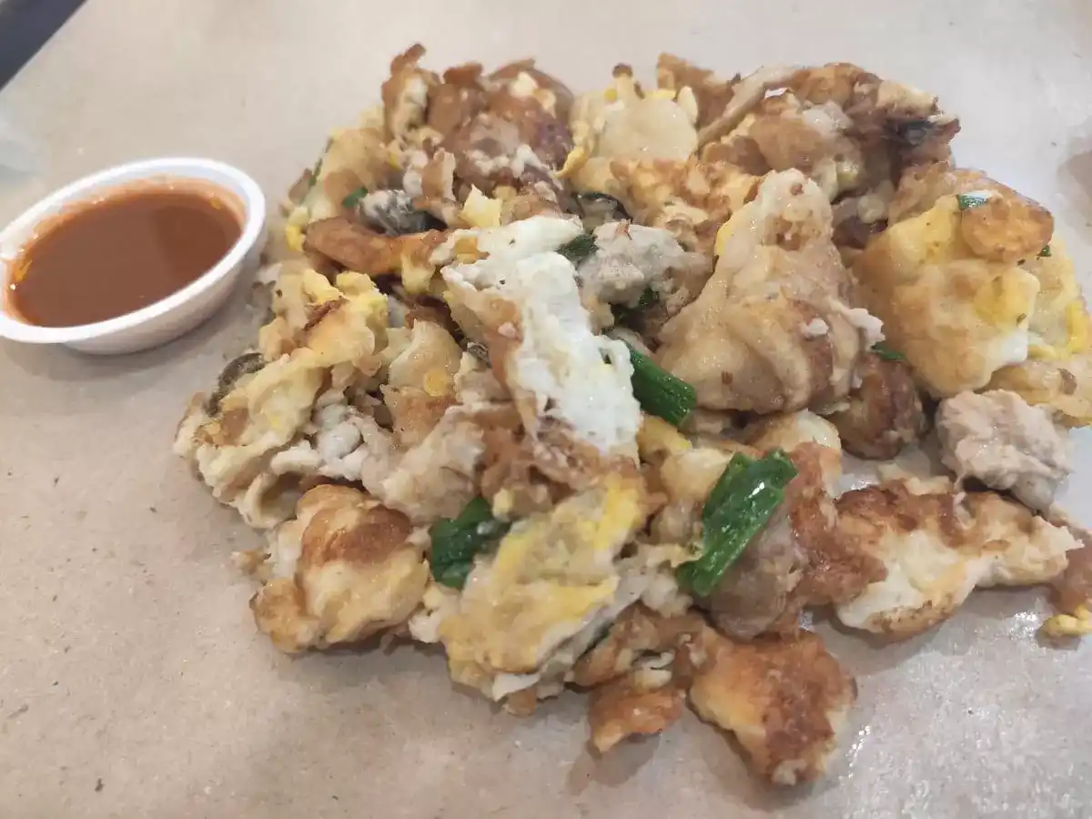 Famous Tiong Bahru Fried Oyster Omelette: Fried Oyster Omelette