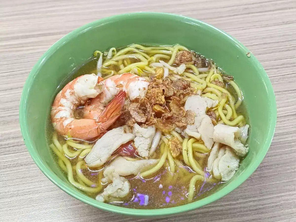 Garren Prawn Noodle: Big Prawn Mee Yellow Noodles Soup