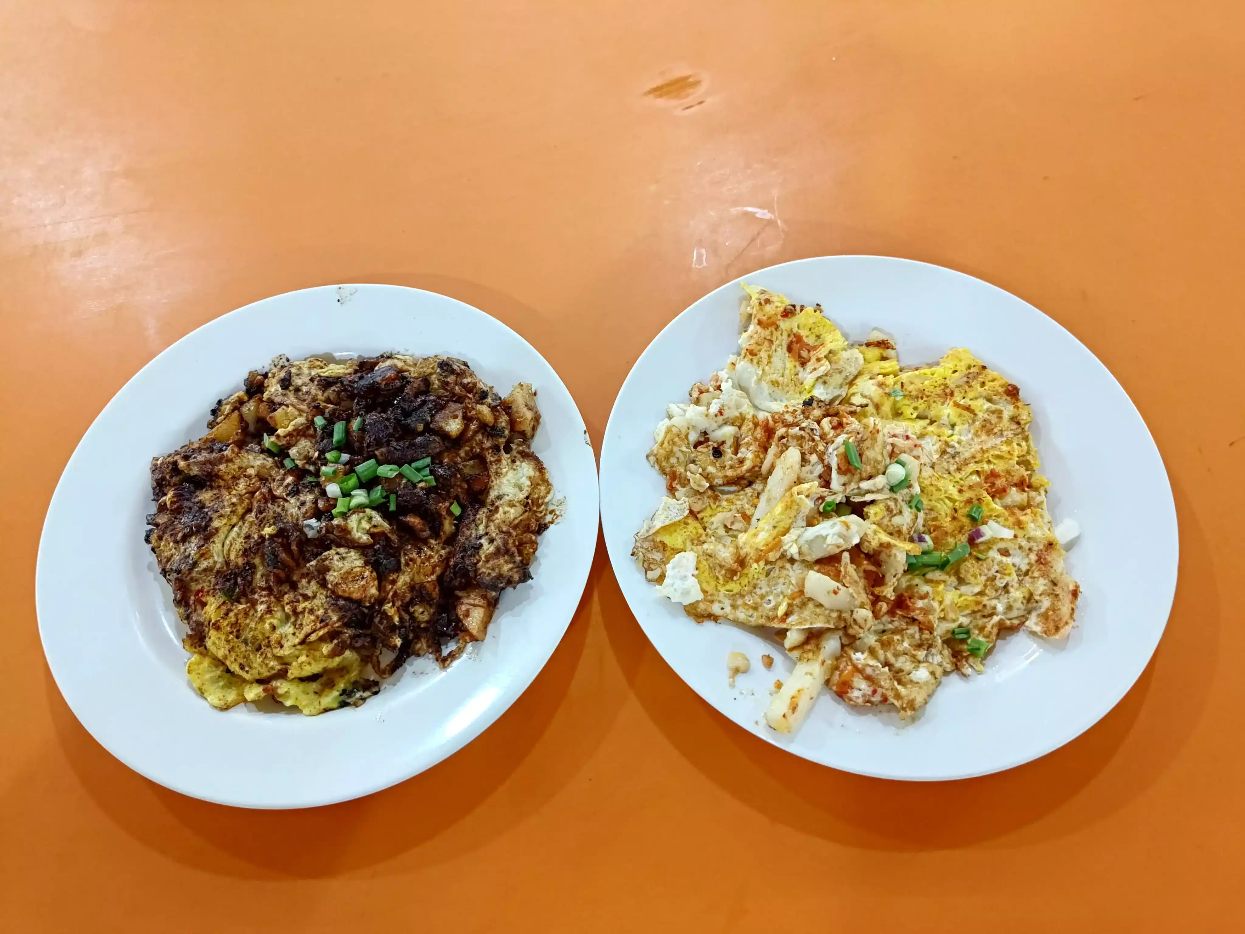 Geylang Traditional Carrot Cake: Fried Carrot Cake Black & White