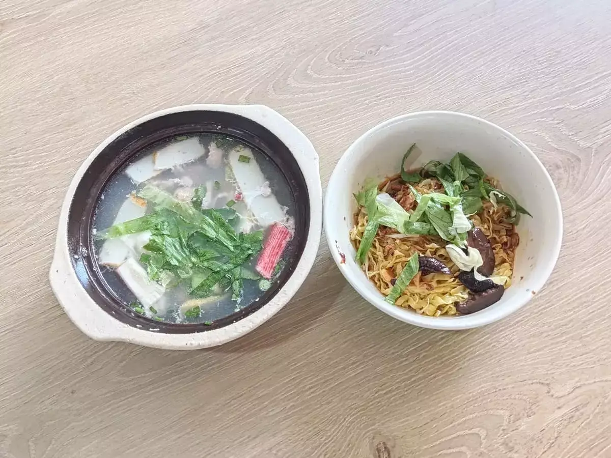 Gu Zao Wei Noodle House: Signature Mee Pok