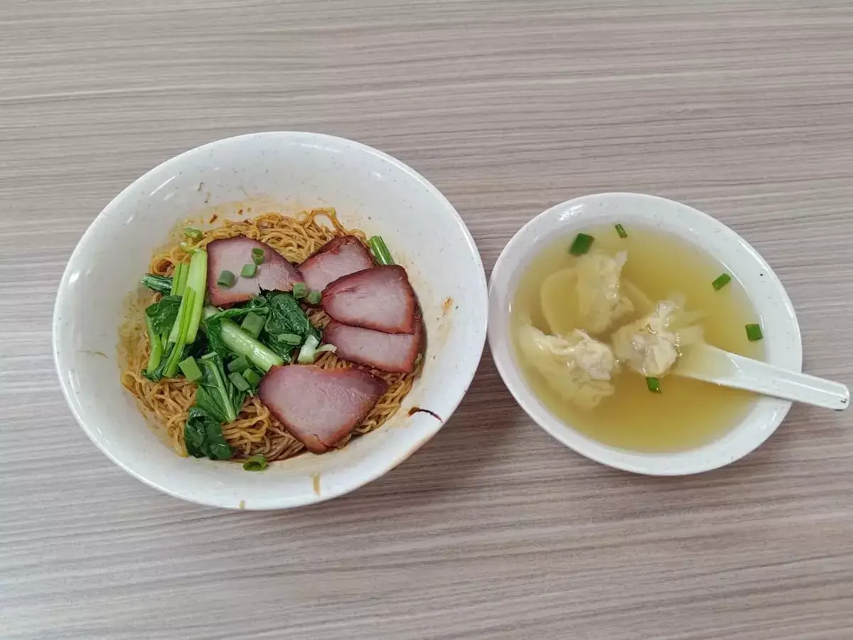 Heng Heng Wanton Noodle: Wanton Mee & Soup