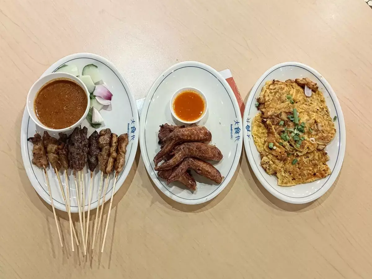 Huat Huat BBQ Chicken Wings: Assorted Satay. BBQ Chicken Wings, Fried Carrot Cake White