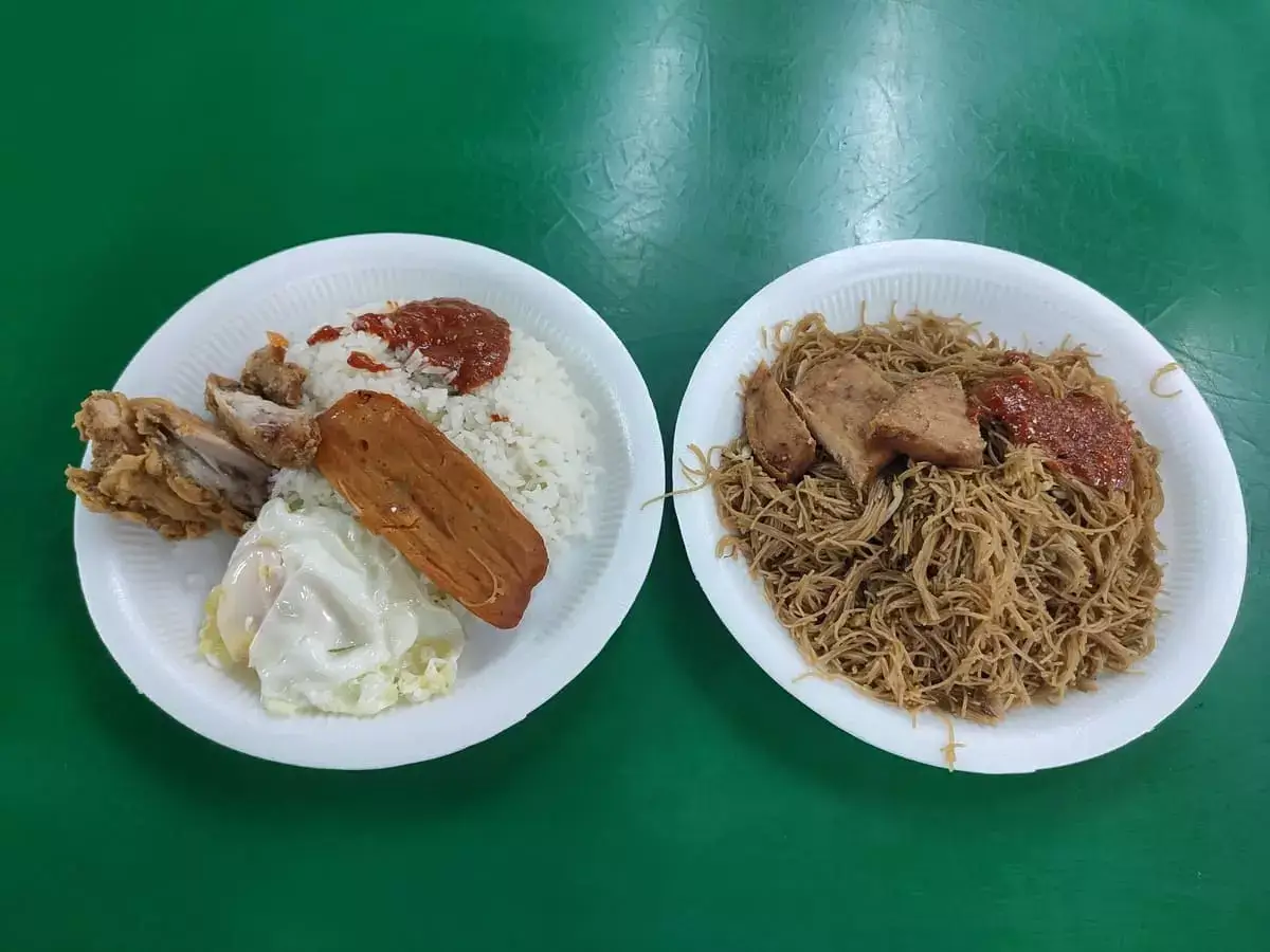 Hup Lee Nasi Lemak: Nasi Lemak & Fried Mee Hoon