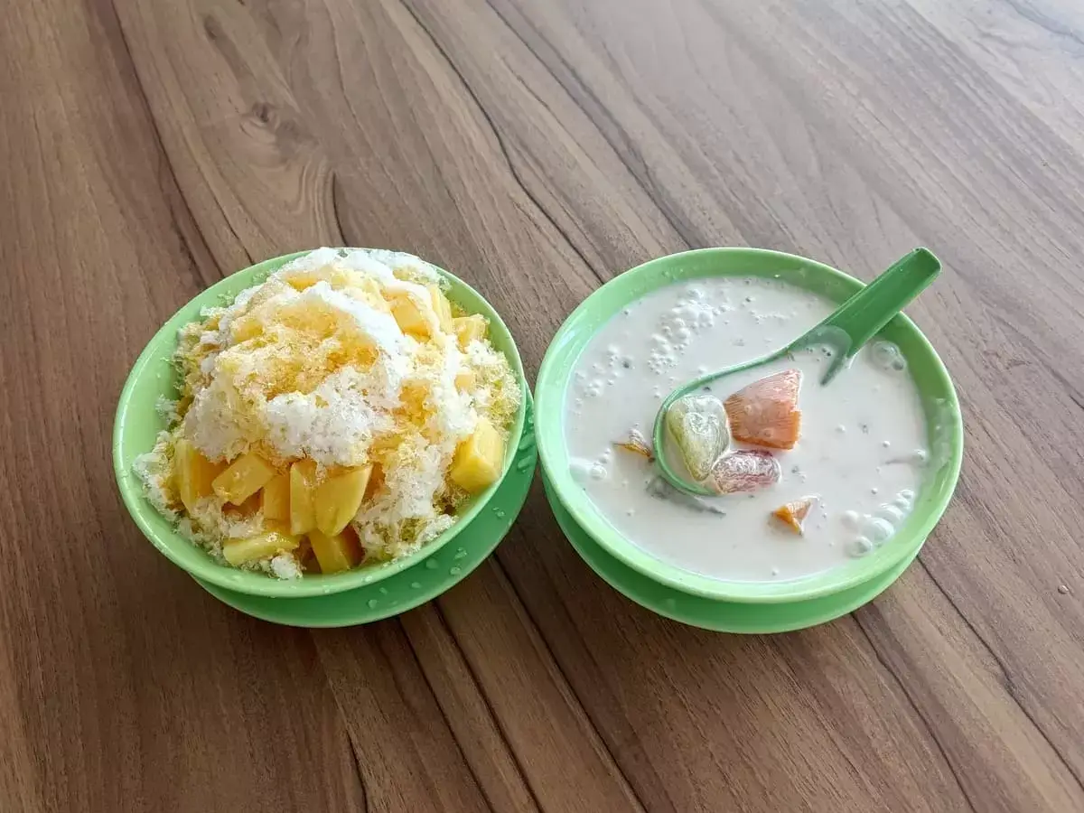 Jia Xiang Tang Shui Homemade Dessert: Mango Ice & Bubur Chacha