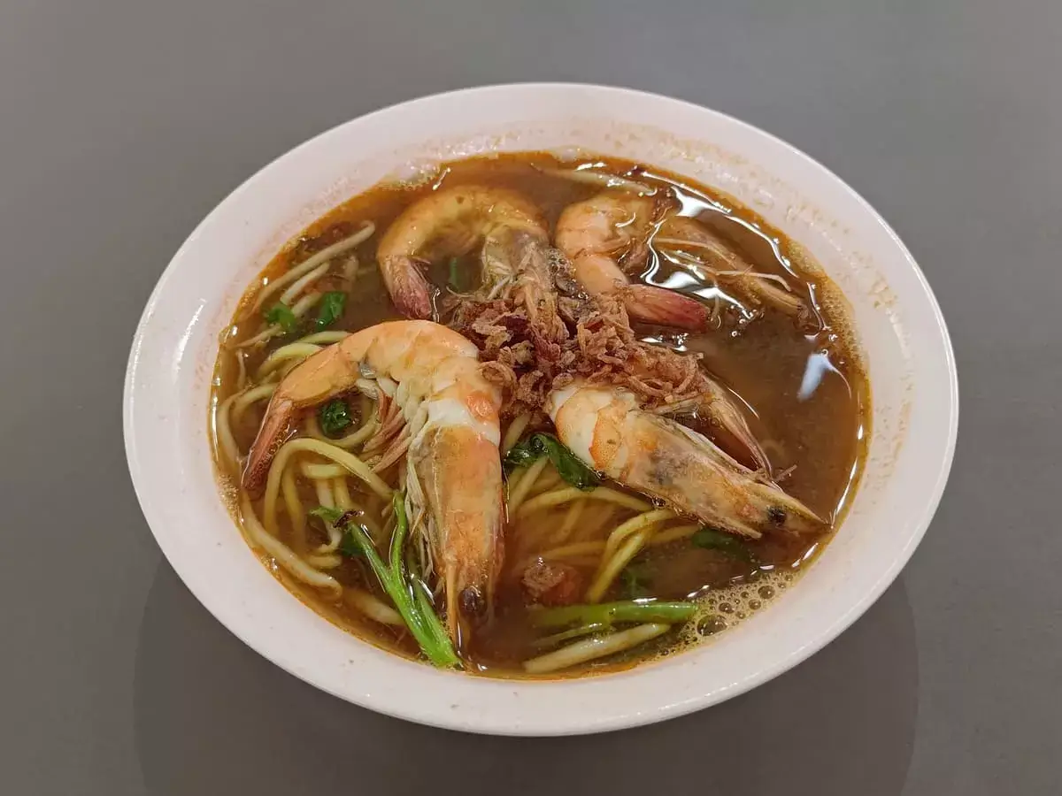 Joo Chiat Prawn Mee: Prawn Mee Yellow Noodles Soup