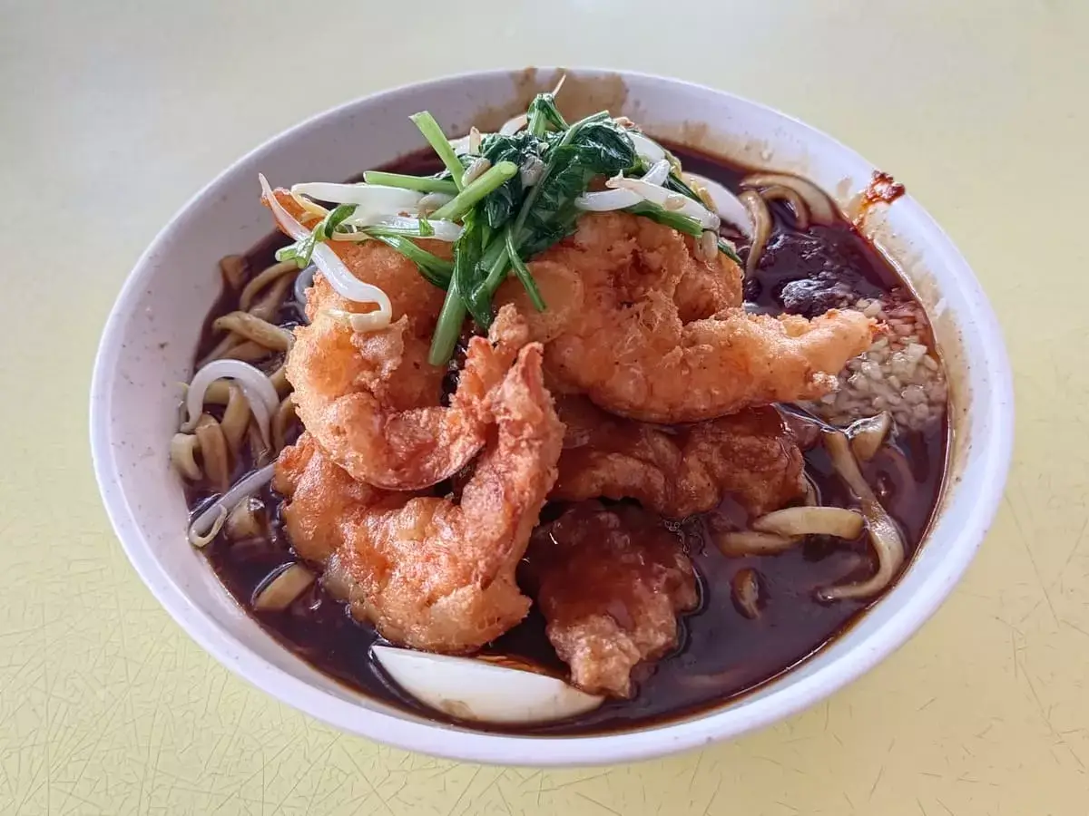 Lor Mee Delights: Fried Fish Lor Mee with Fried Prawns