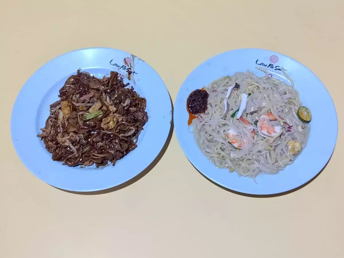 Mei Shi Fried Kway Taow Fried Prawn Mee: Fried Kway Teow & Fried Hokkien Mee