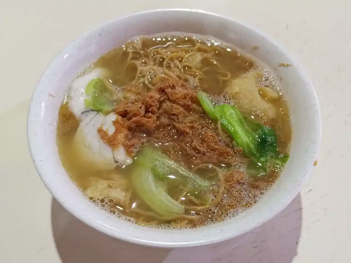 Min Zhong Teochew Fish Soup: Double Fish Yee Mee
