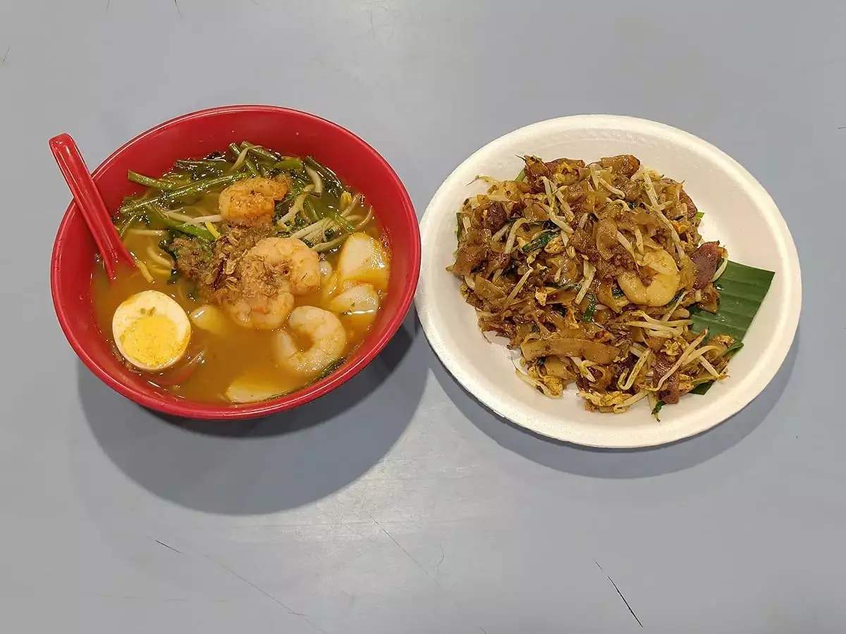 Penang Prawn Noodle Amoy Street Food Centre: Penang Prawn Mee & Penang Fried Kway Teow