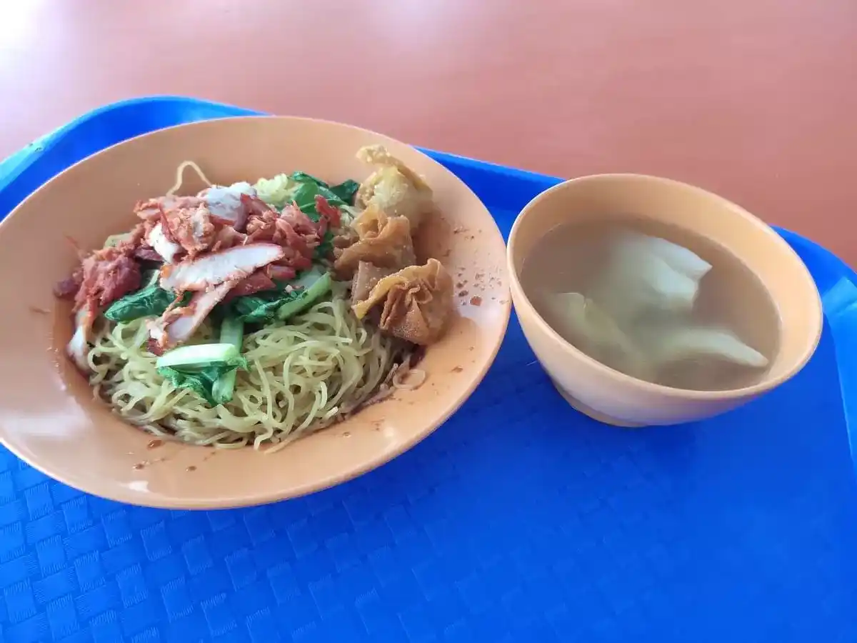 Poh Kee Traditional Wanton Noodle: Wanton Mee with Soup