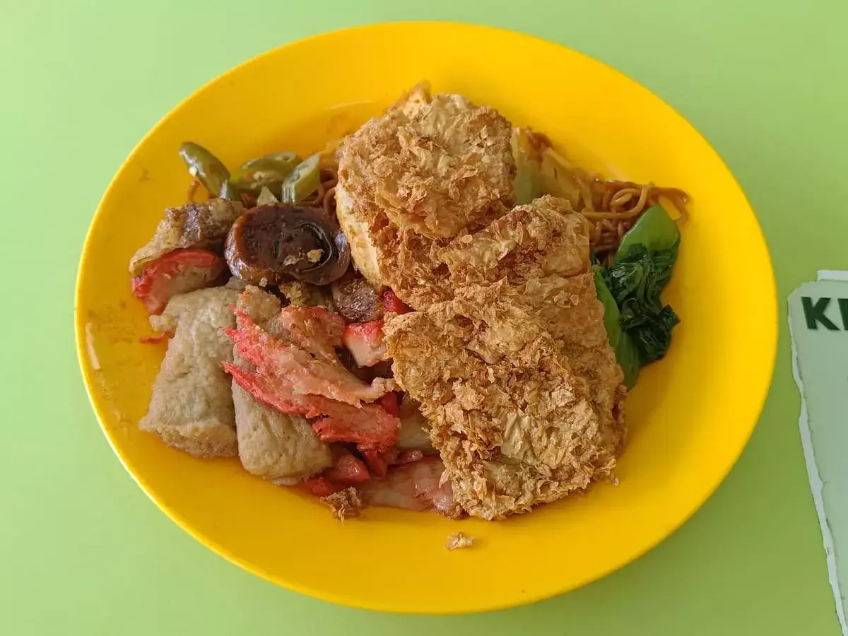 Pu Xiang Vegetarian: Vegetarian Fried Noodles with Assorted Mock Meats