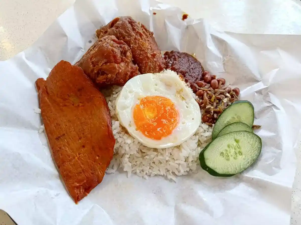 So Lemak: Nasi Lemak with Otah, Fried Egg, Ikan Bilis Peanuts & Har Cheong Gai Chicken Wing