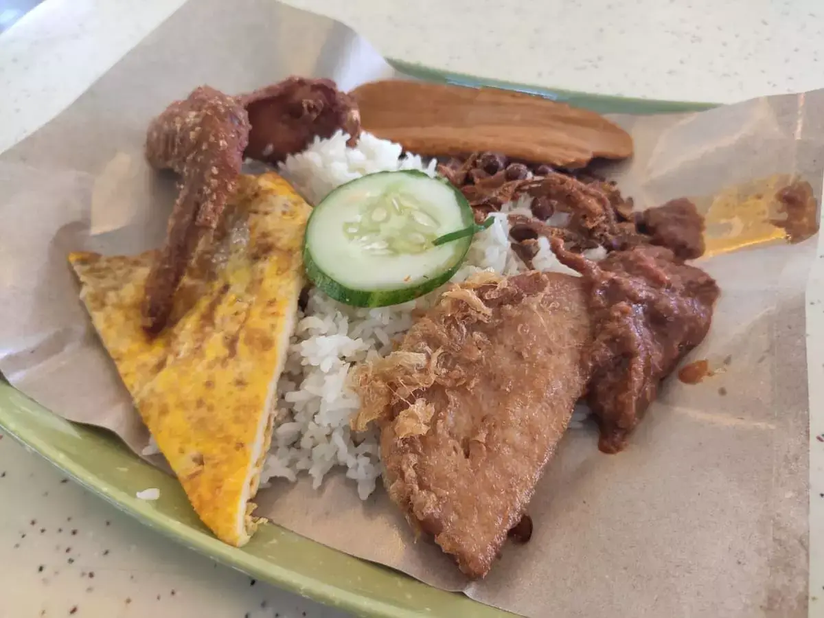 Super Shiok Nasi Lemak: Nasi Lemak with Egg Omelette, Luncheon Meat, Chicken Wing, Otah, Ikan Bilis & Peanuts