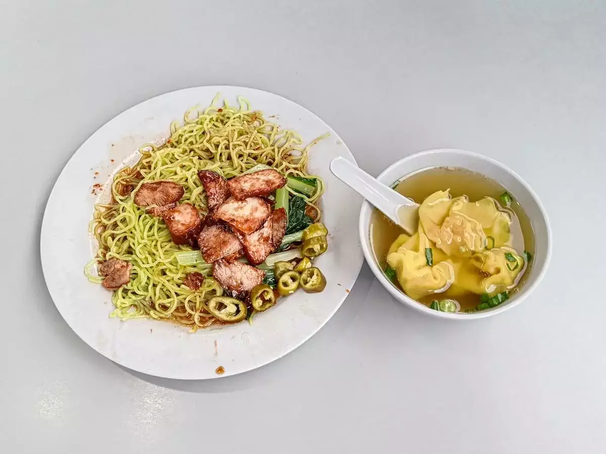 Swee Heng Wanton Noodle: Wanton Mee Spinach Noodles & Wanton Soup