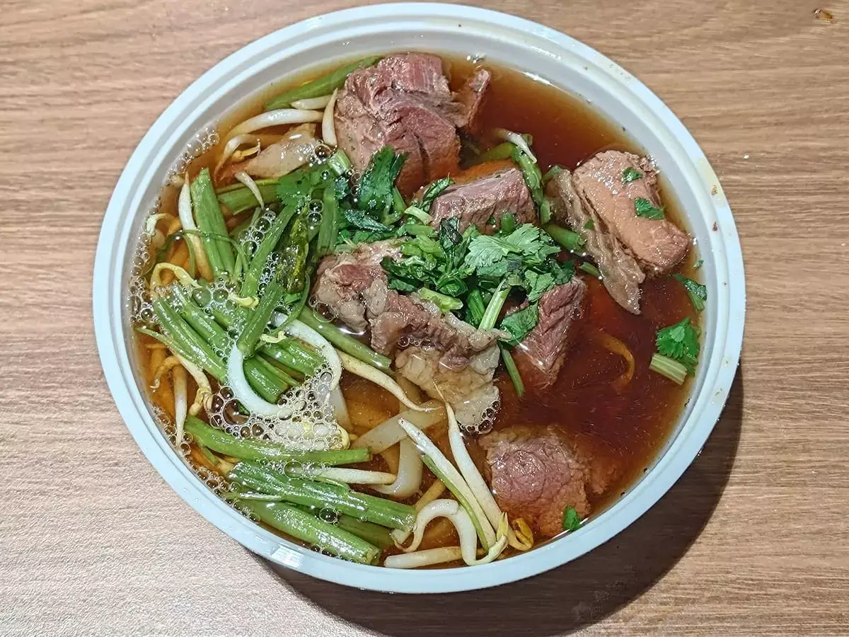 Thaksin Beef Noodle: Beef Kway Teow Soup