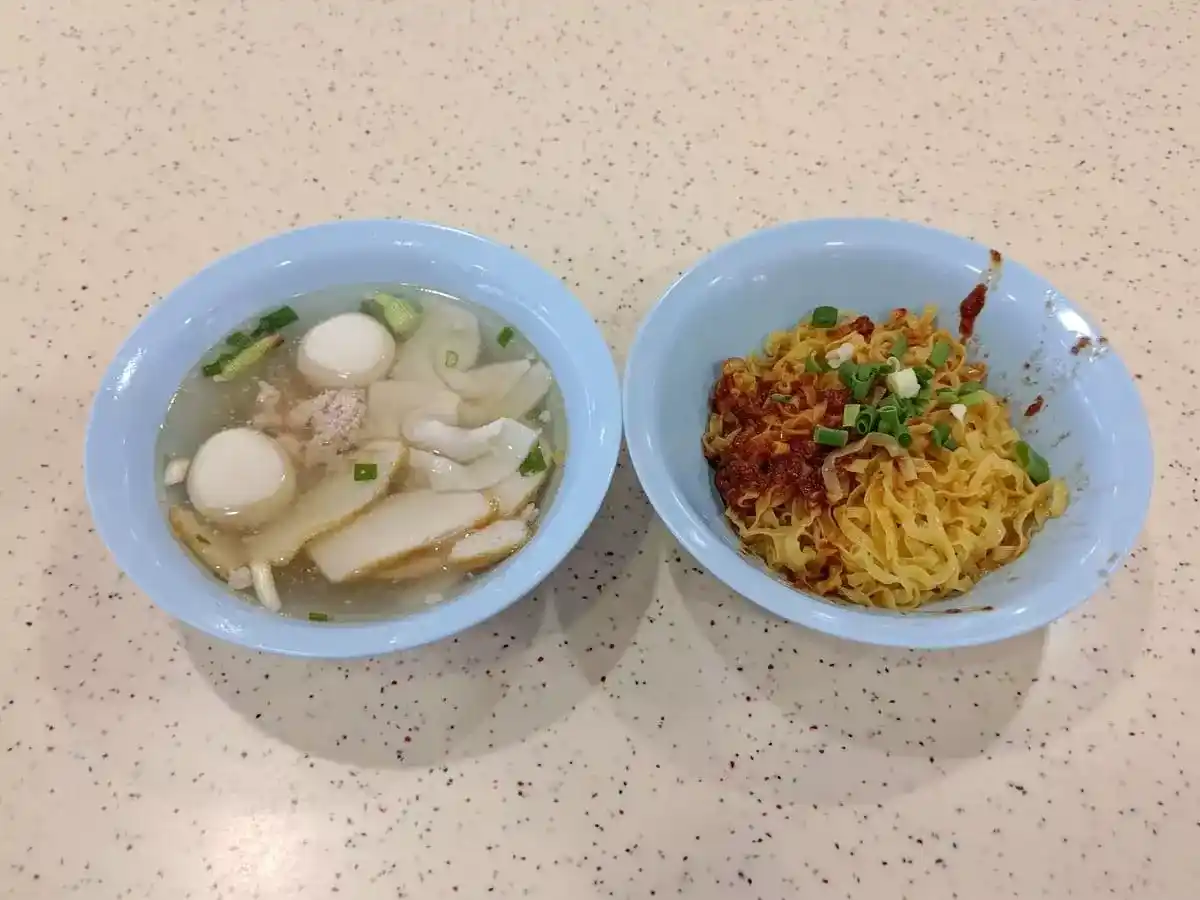 Toa Payoh Fishball Minced Meat Noodle Laksa: Mee Pok & Fishball Soup