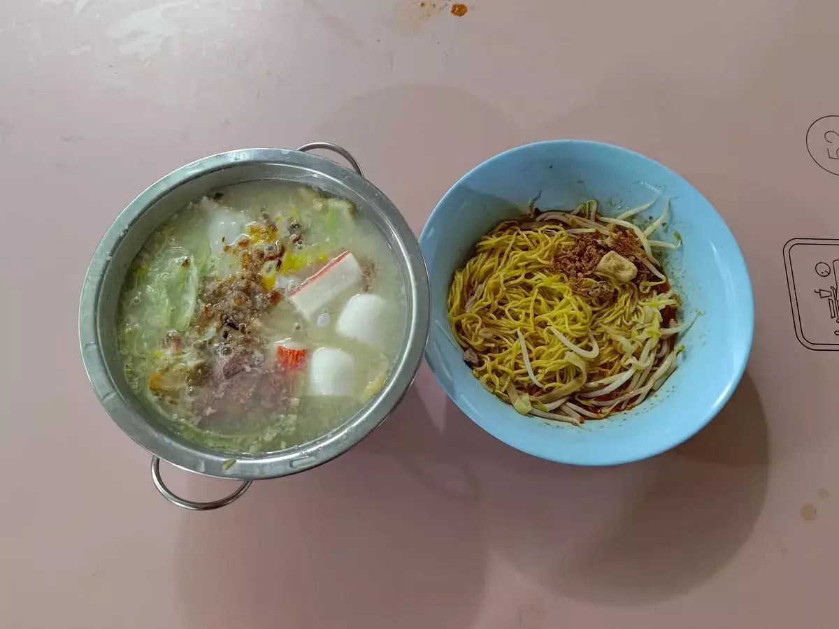 Xing Heng Feng Mushroom Minced Meat Noodle: Mini Wok & Mee Kia