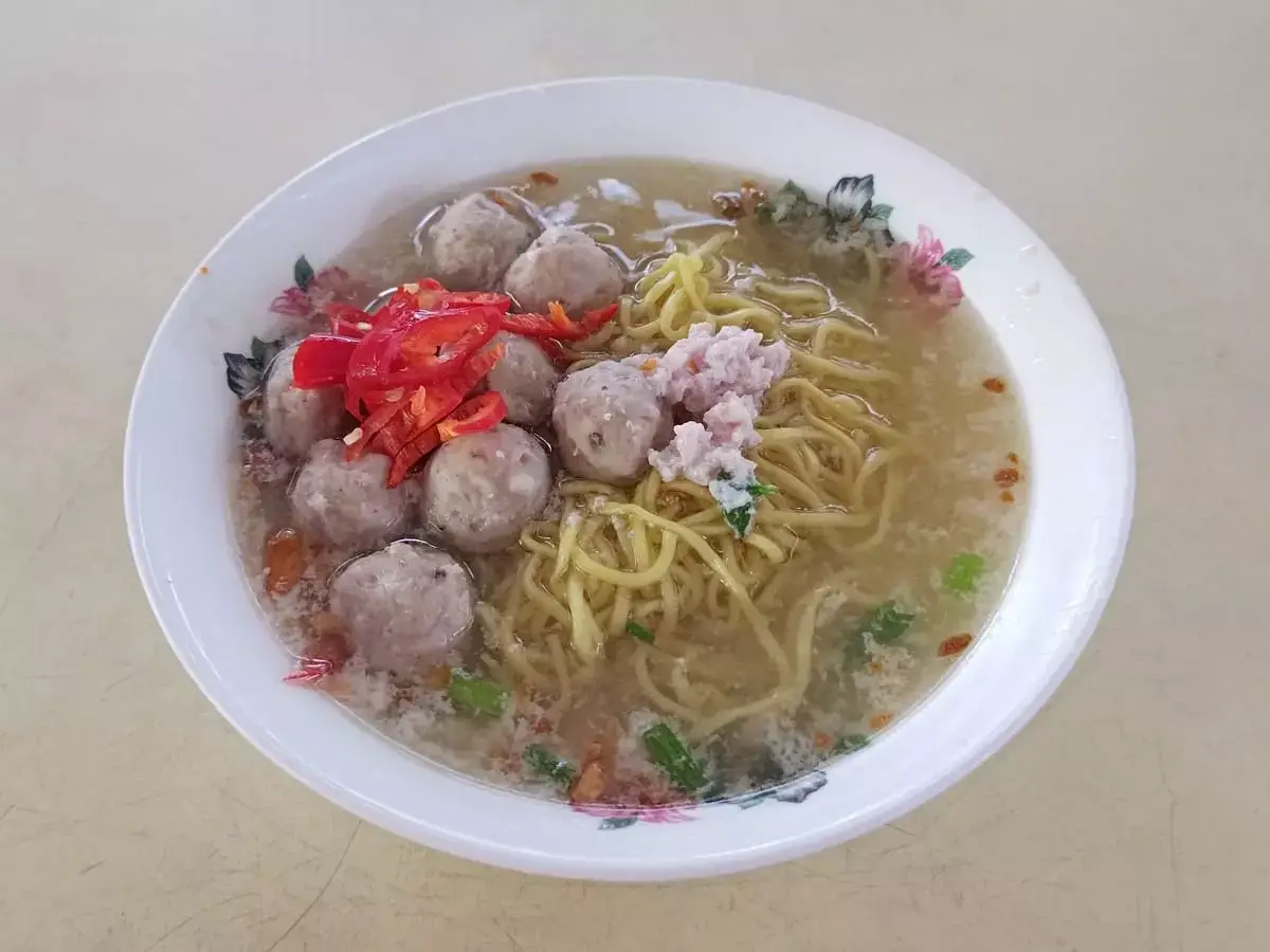 Xing Ji Rou Cuo Mian: Minced Meat Mee Kia Soup