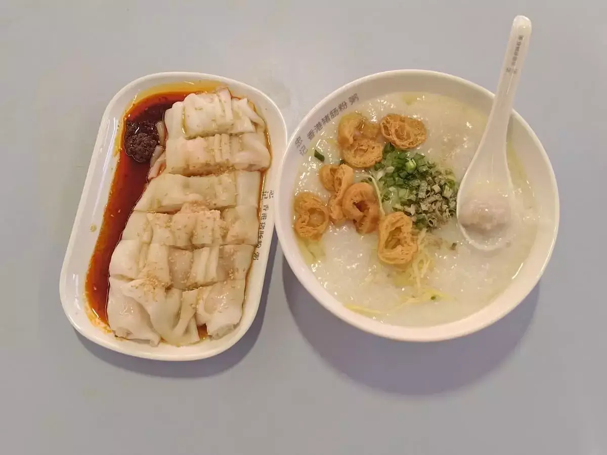 Zhong Ji HK Style Chee Cheong Fun Porridge: Shrimp Chee Cheong Fun & Pork Ball Porridge