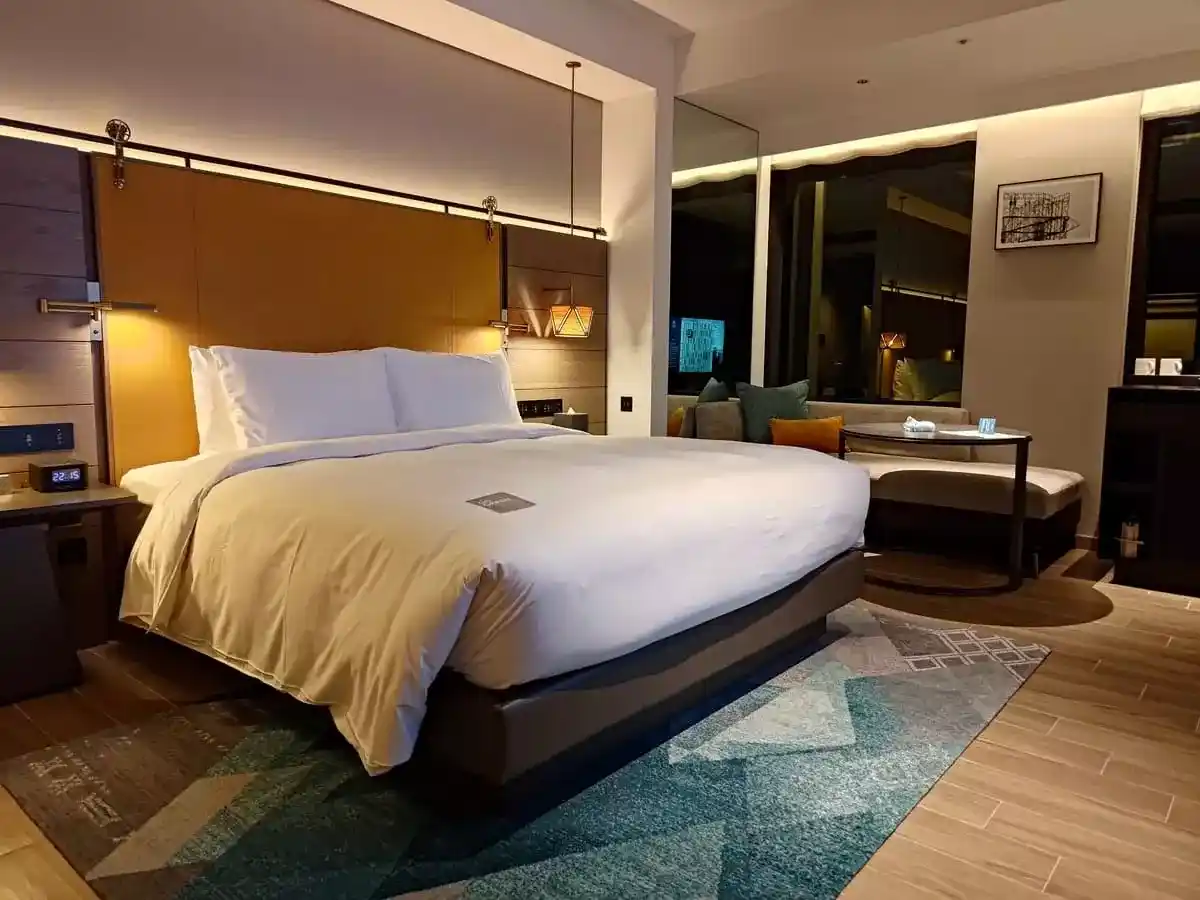 Hotel Resonance Taipei, Tapestry Collection by Hilton: King Guest Room