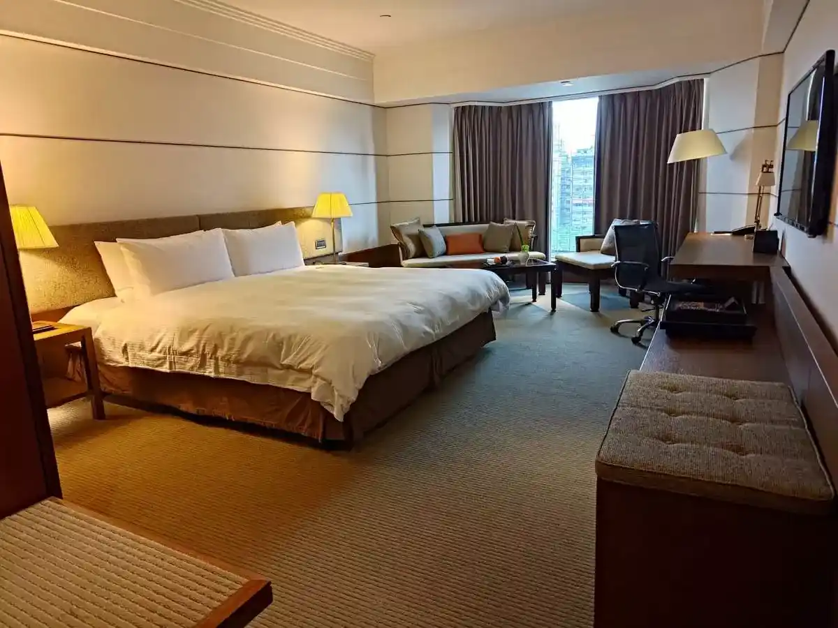 Regent Taipei: Deluxe King Room